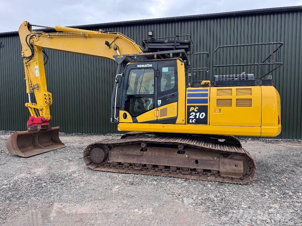 Komatsu PC 210 LC-11 Vikšriniai ekskavatoriai