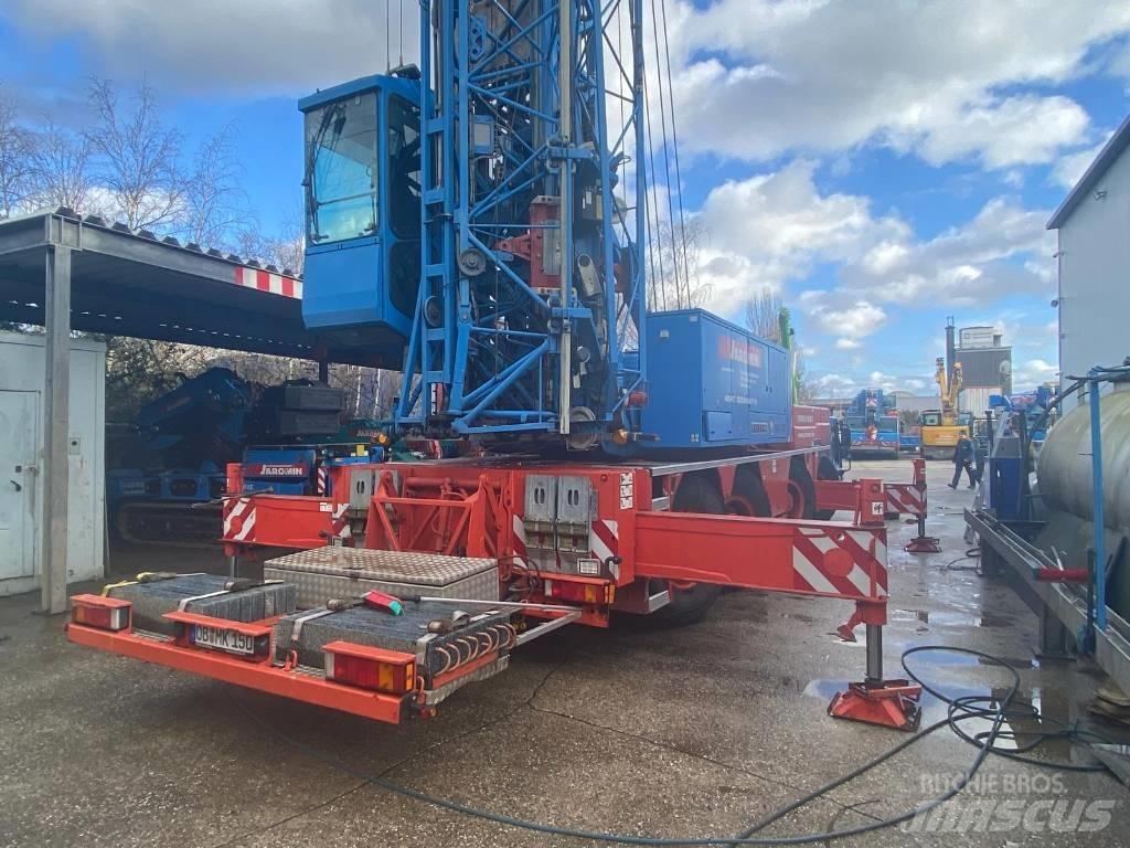 Liebherr MK 88 Neapdoroto reljefo kranai