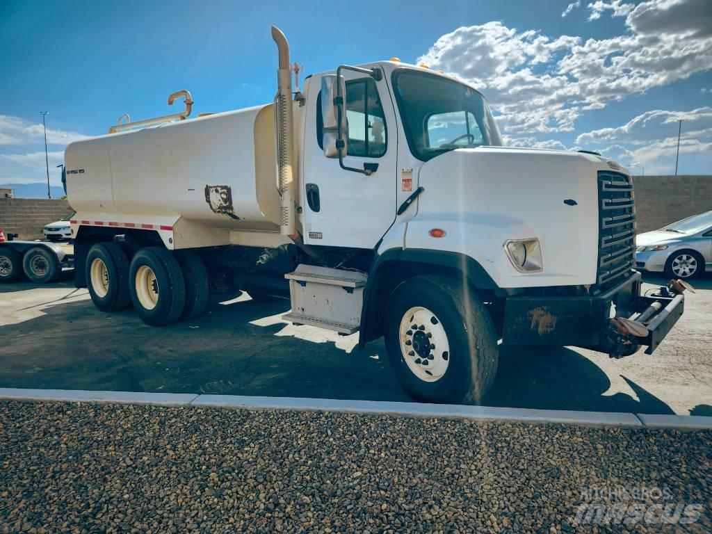Freightliner 108 SD Vandens sunkvežimiai