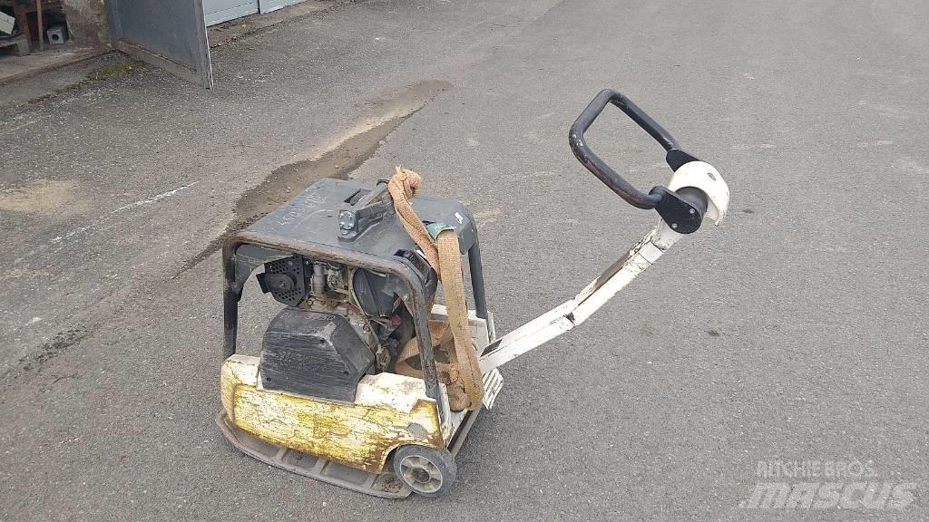 Wacker DPU3750 Plūktuvai