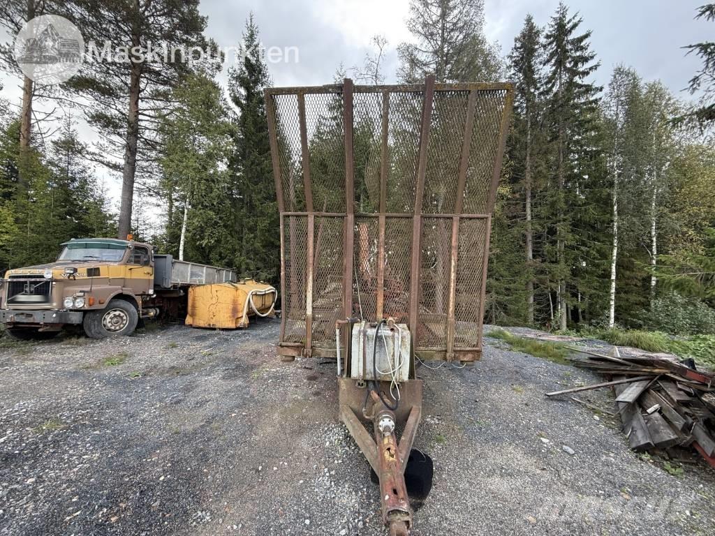  Traktorvagn med kran Kitos priekabos