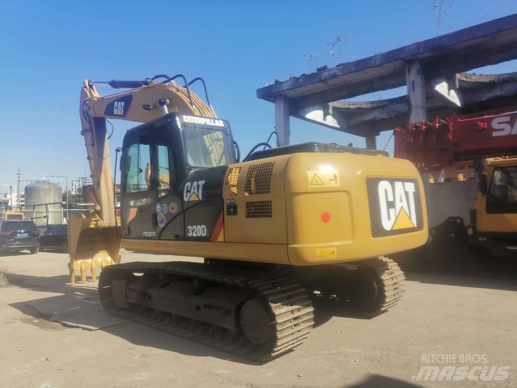 CAT 320 D Vikšriniai ekskavatoriai