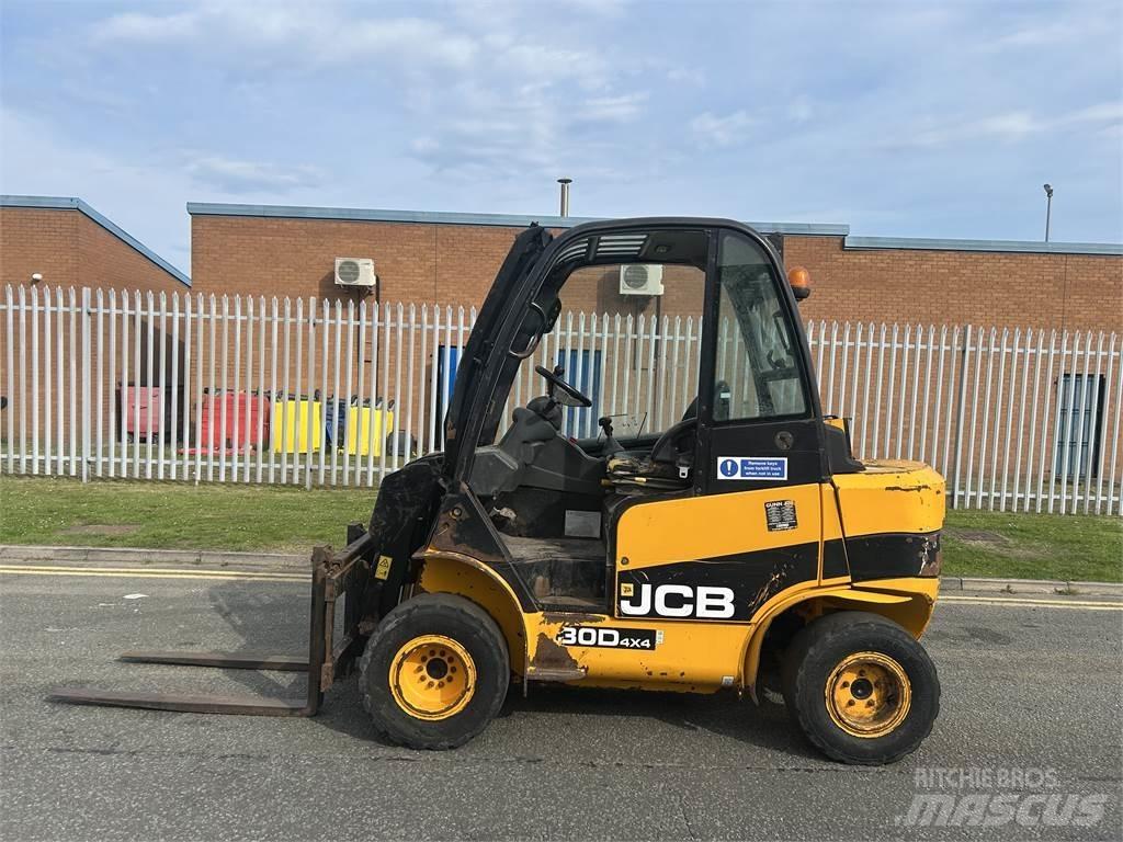JCB TLT30D 4x4 Šakiniai krautuvai - Kita