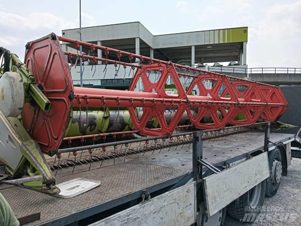 CLAAS C 600 Derliaus nuėmimo kombainų galvos