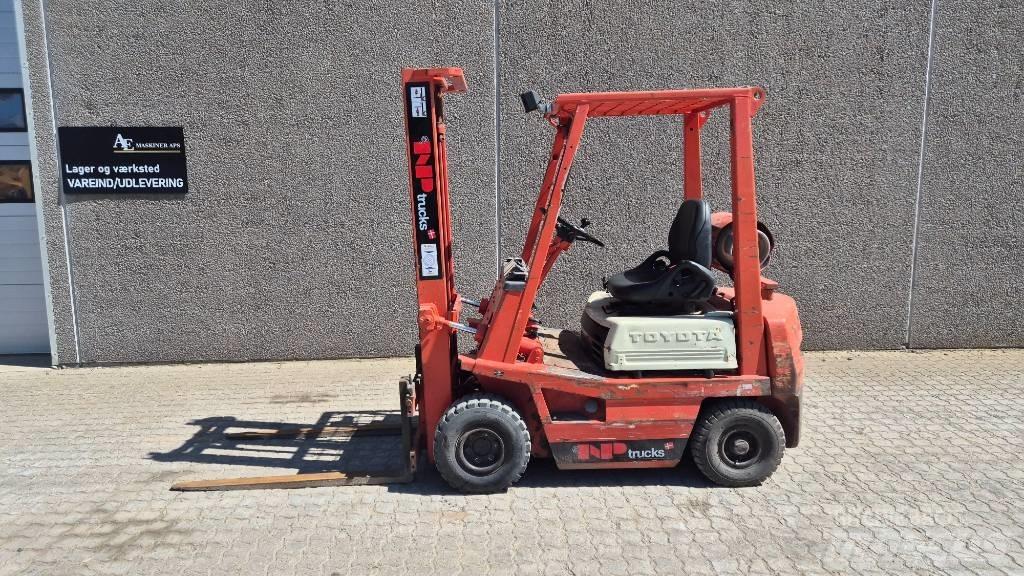 Toyota 42-4 FG 15 LPG (dujiniai) krautuvai