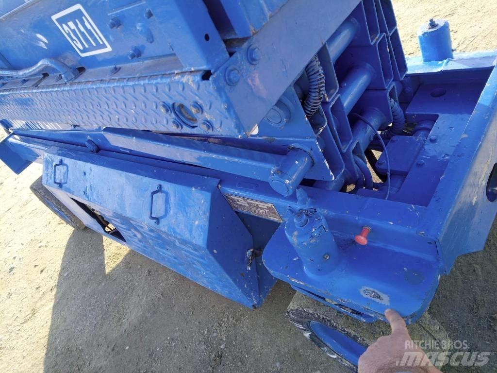 JLG 2033 COMMANDER Žirkliniai keltuvai