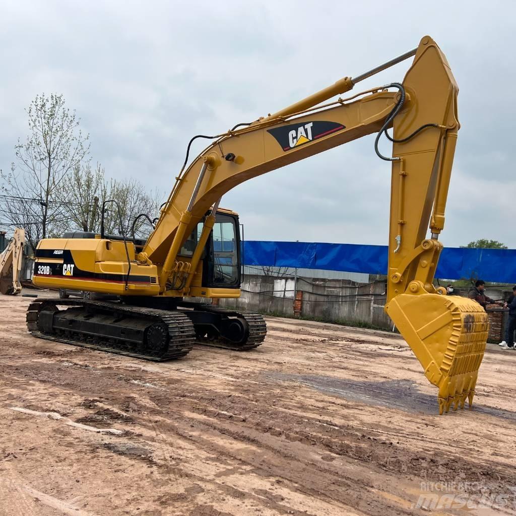 CAT 320 B Vikšriniai ekskavatoriai