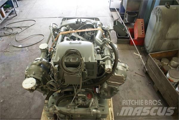 MTU 8V183 TE93 Varikliai