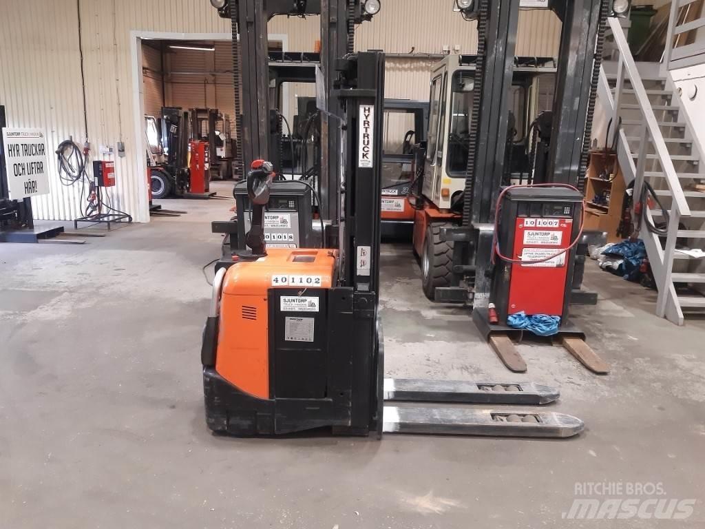BT SPE125L Rankiniai vėžimėliai