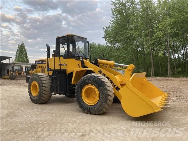 Komatsu WA380-3 Ekskavatoriniai krautuvai