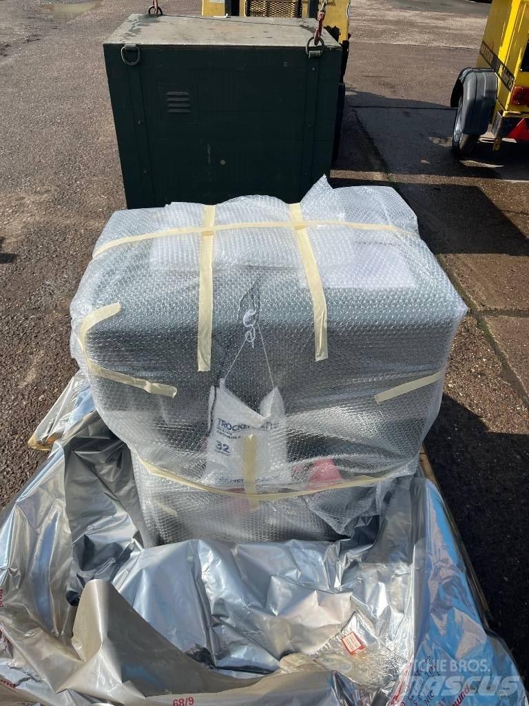 Hatz 2L30C Varikliai