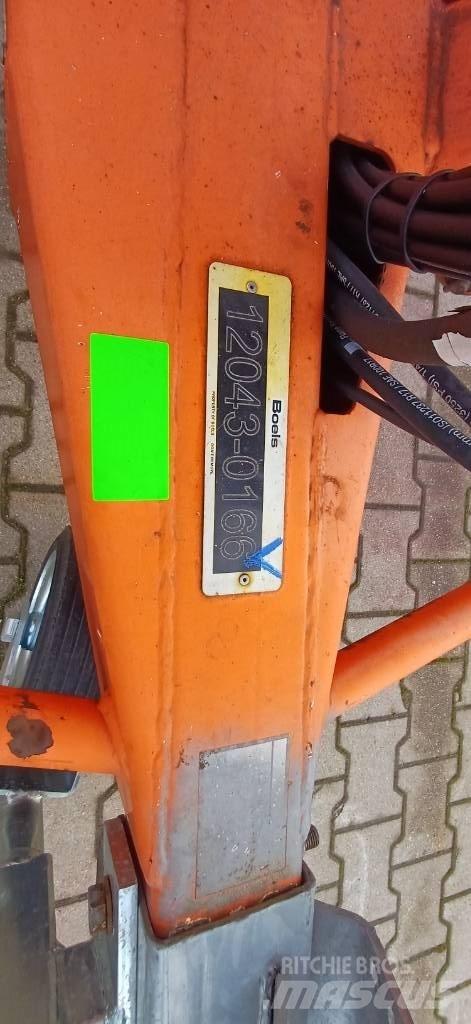 Niftylift 120TAC Ant priekabų montuojamos kėlimo platformos