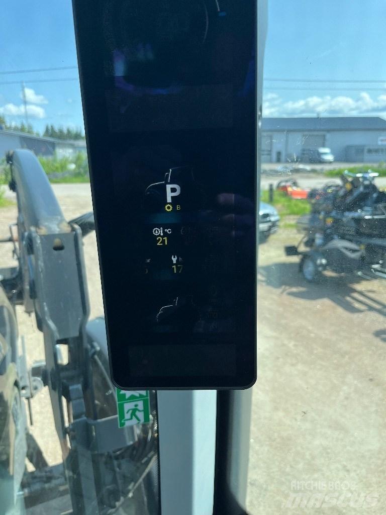 Valtra T 145 Traktoriai