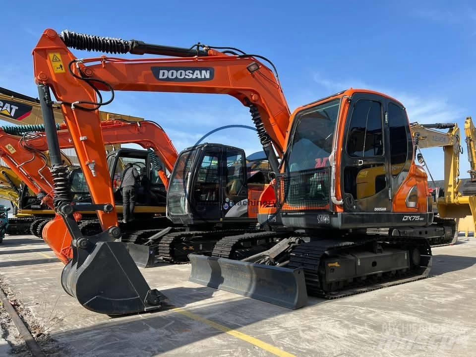 Doosan DX 75-9 C Vikšriniai ekskavatoriai