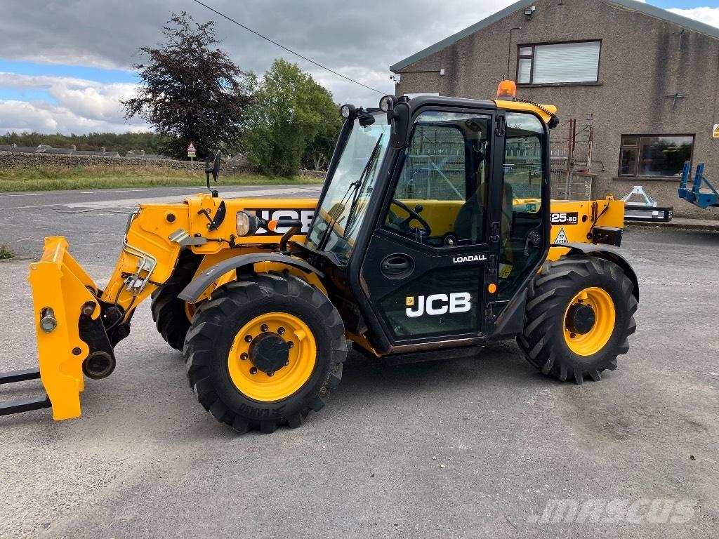 JCB 525-60 Agri Plus Teleskopiniai krautuvai žemės ūkiui