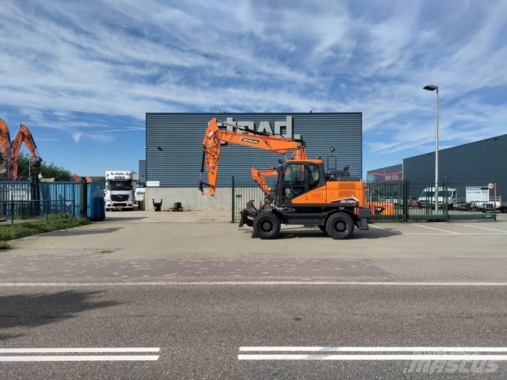 Develon DX140W-7 Ratiniai ekskavatoriai