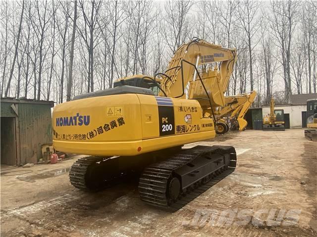 Komatsu pc200-7 Vikšriniai ekskavatoriai