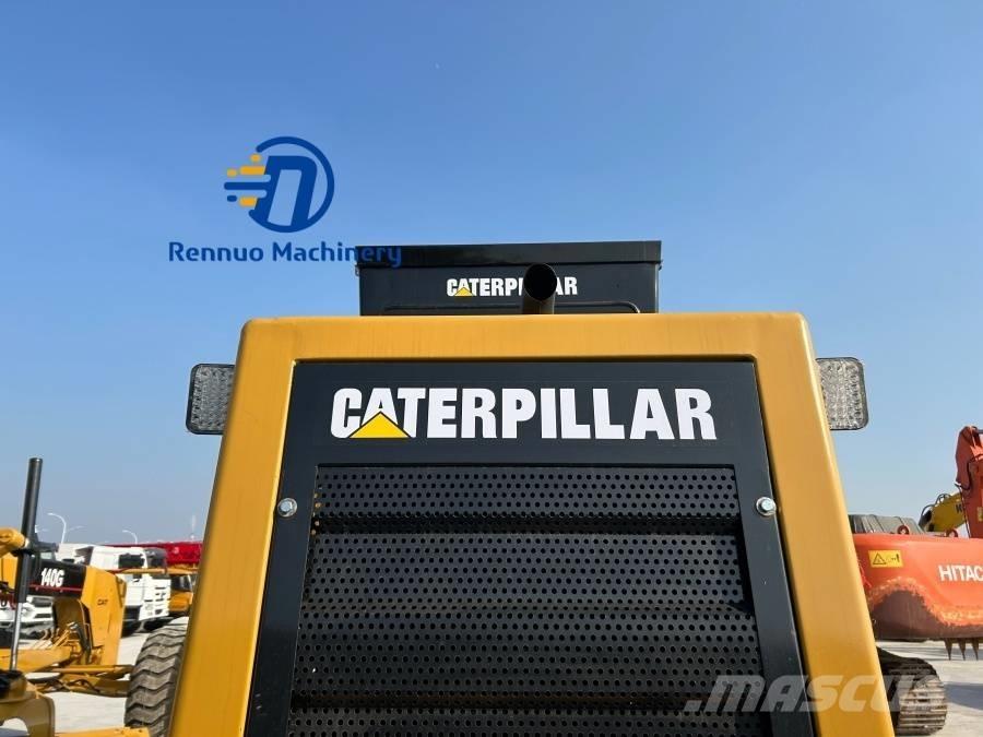 CAT 140H Greideriai