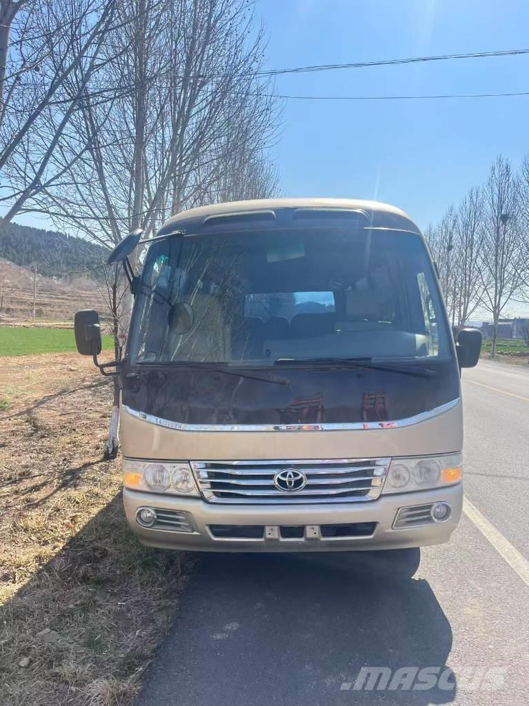 Toyota Coaster Bus Mikroautobusai