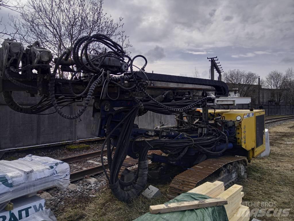 Hütte HBR 502 Mobilūs gręžimo bokštiniai sunkvežimiai