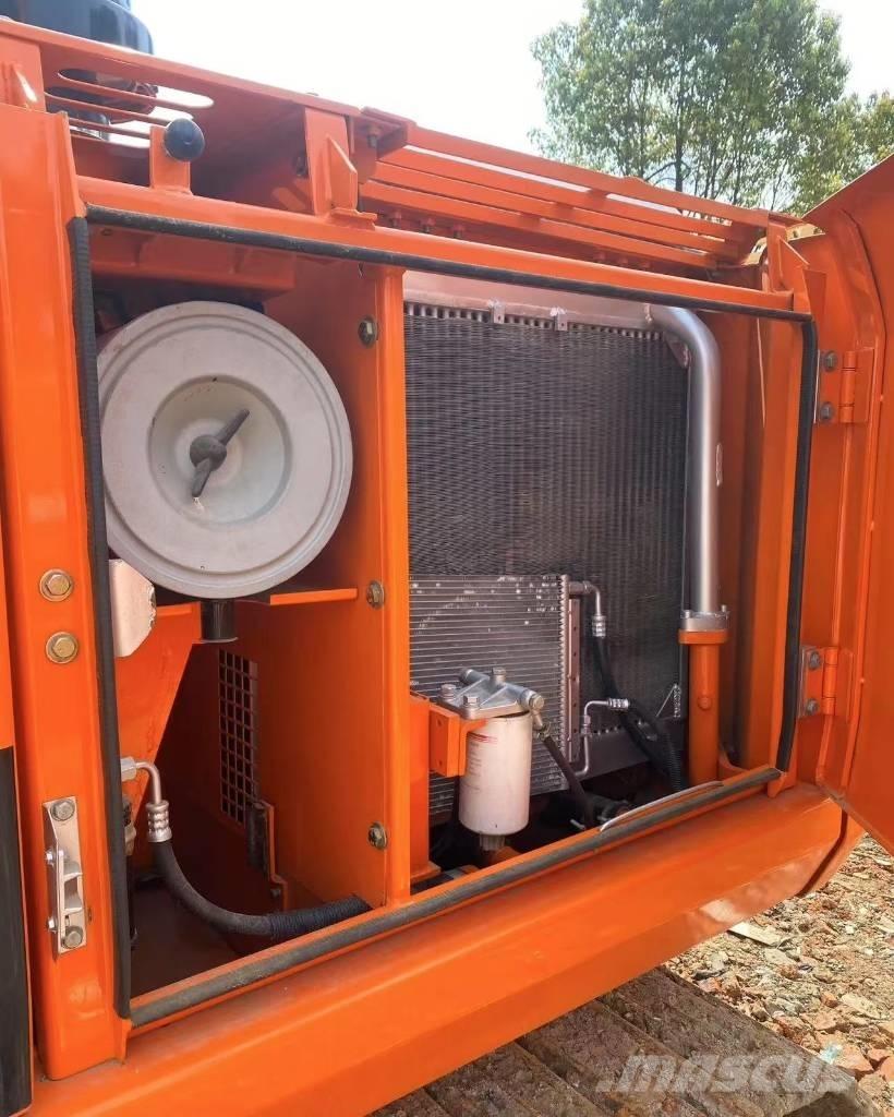 Doosan DH 150 Vikšriniai ekskavatoriai