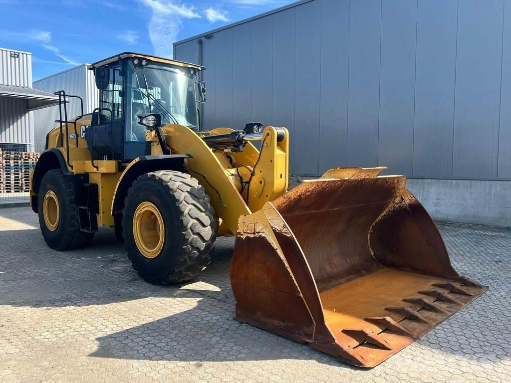 CAT 962M Naudoti ratiniai krautuvai