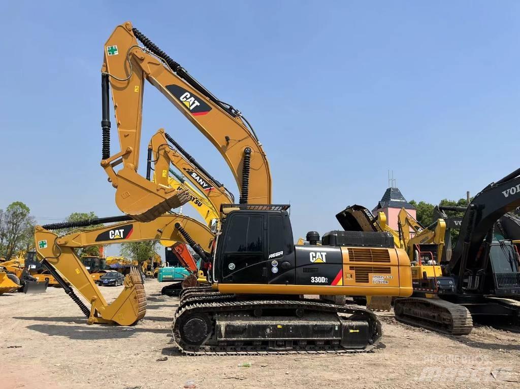 CAT 330D2 Vikšriniai ekskavatoriai