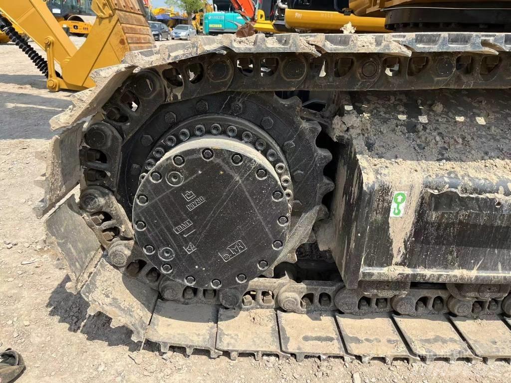 CAT 330D2 Vikšriniai ekskavatoriai