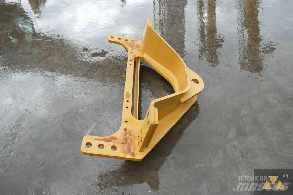 CAT 140M3 Drawbar Transportas - Kita