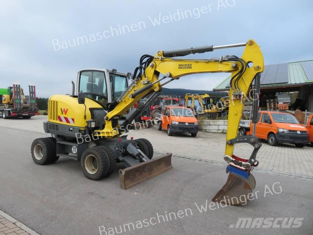 Neuson EW 65 Ratiniai ekskavatoriai
