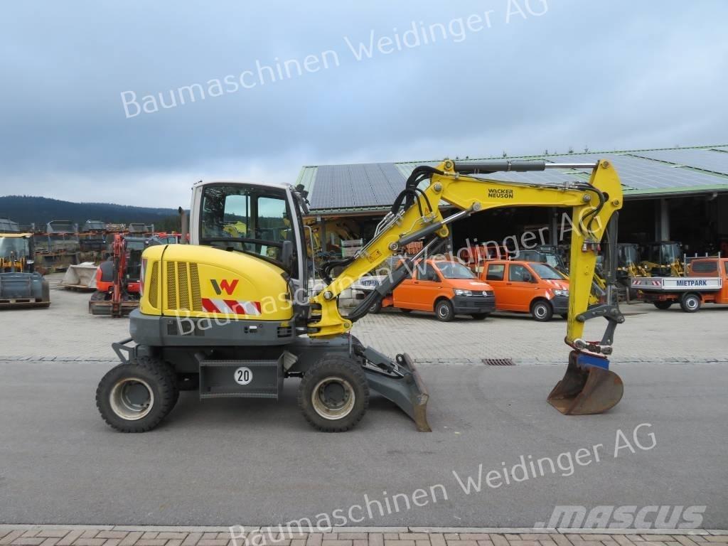 Neuson EW 65 Ratiniai ekskavatoriai