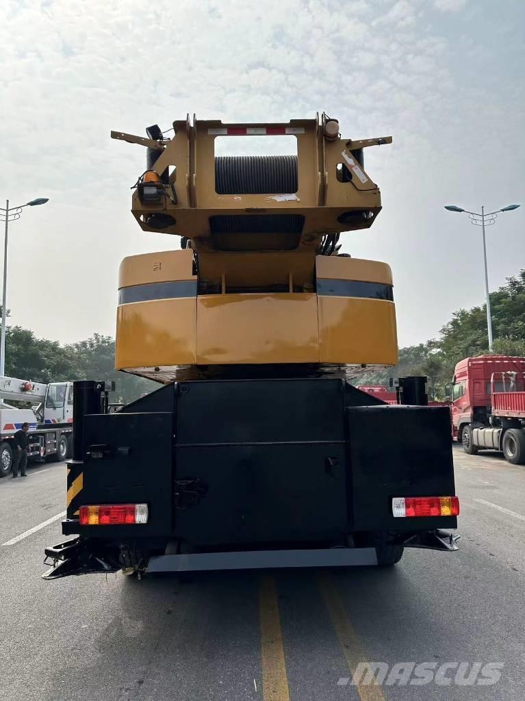 Sany STC1000T Visureigiai kranai