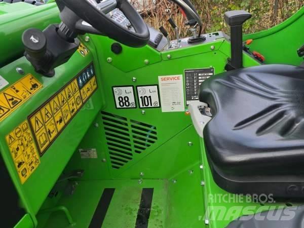 Avant 860 i Krautuvai su šoniniu pasukimu