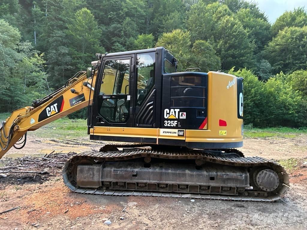 CAT 325 F LCR Vikšriniai ekskavatoriai