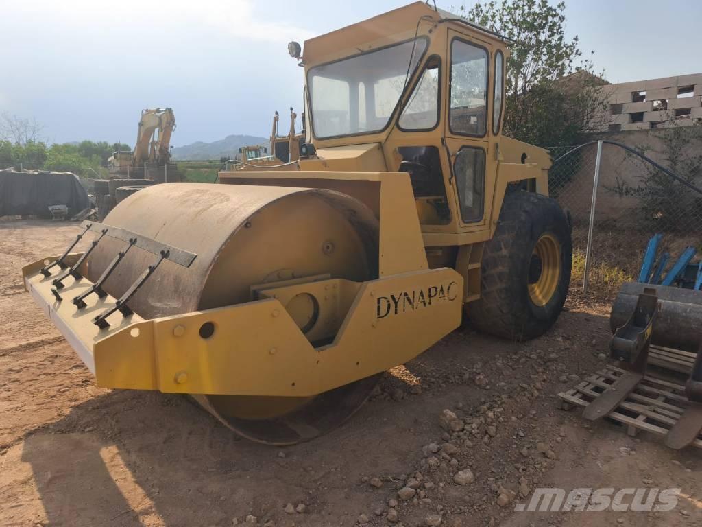 Dynapac CA 25 Gruntiniai volai