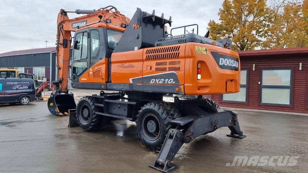Doosan DX 210 W - 5 Ratiniai ekskavatoriai