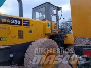 Komatsu WA 380 Naudoti ratiniai krautuvai