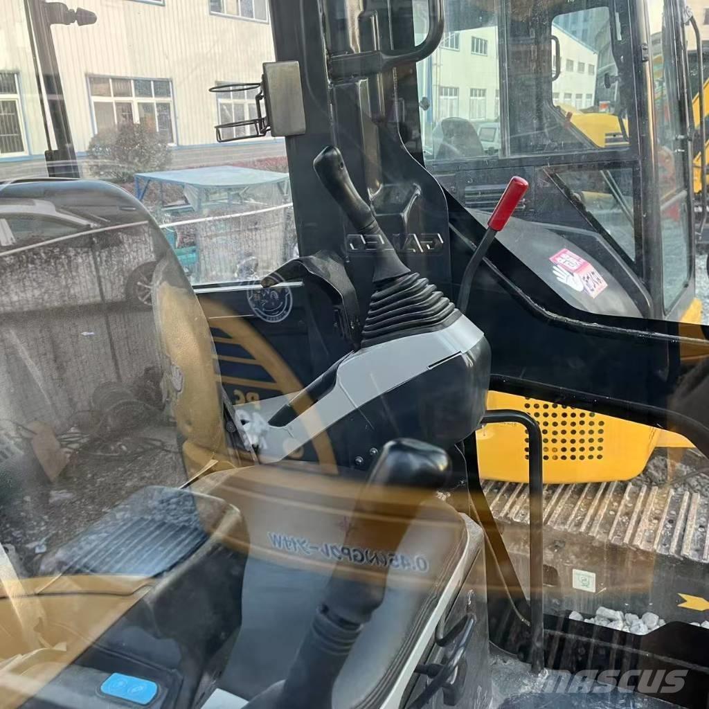 Komatsu PC 35 MR Mini ekskavatoriai < 7 t