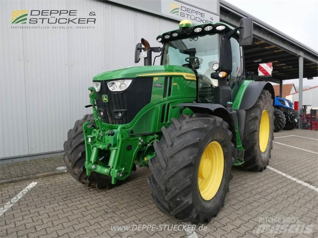 John Deere 6R 250 Traktoriai
