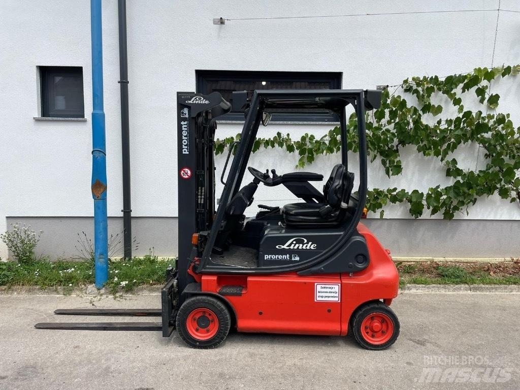 Linde E 16 P Elektriniai šakiniai krautuvai