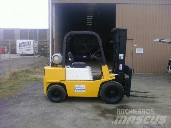 Yale 2.5 Tonne LPG (dujiniai) krautuvai
