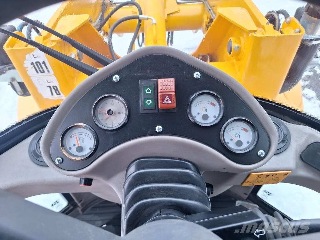 JCB 407B  MARG.VERO Naudoti ratiniai krautuvai