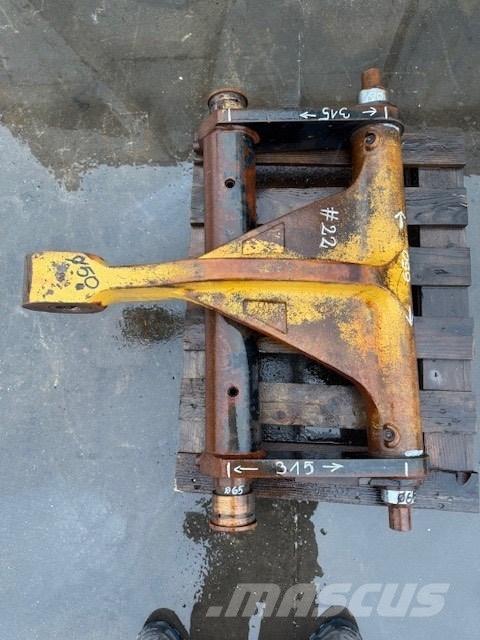 CAT 908 BUCKET LINK Greito sujungimo jungtys