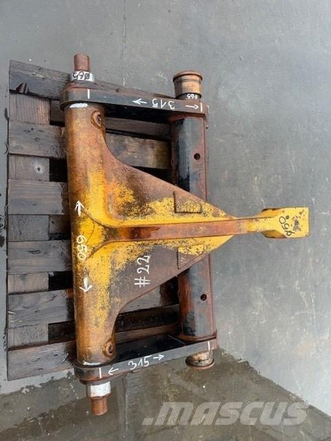 CAT 908 BUCKET LINK Greito sujungimo jungtys