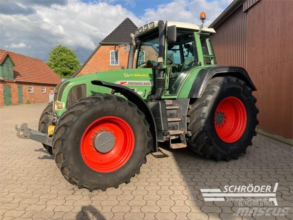 Fendt 920 VARIO Traktoriai