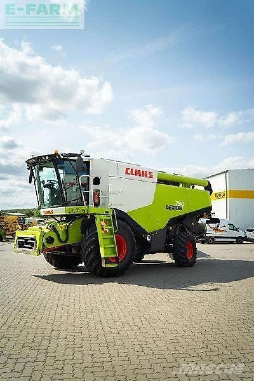 CLAAS lexion 750 Derliaus nuėmimo kombainai