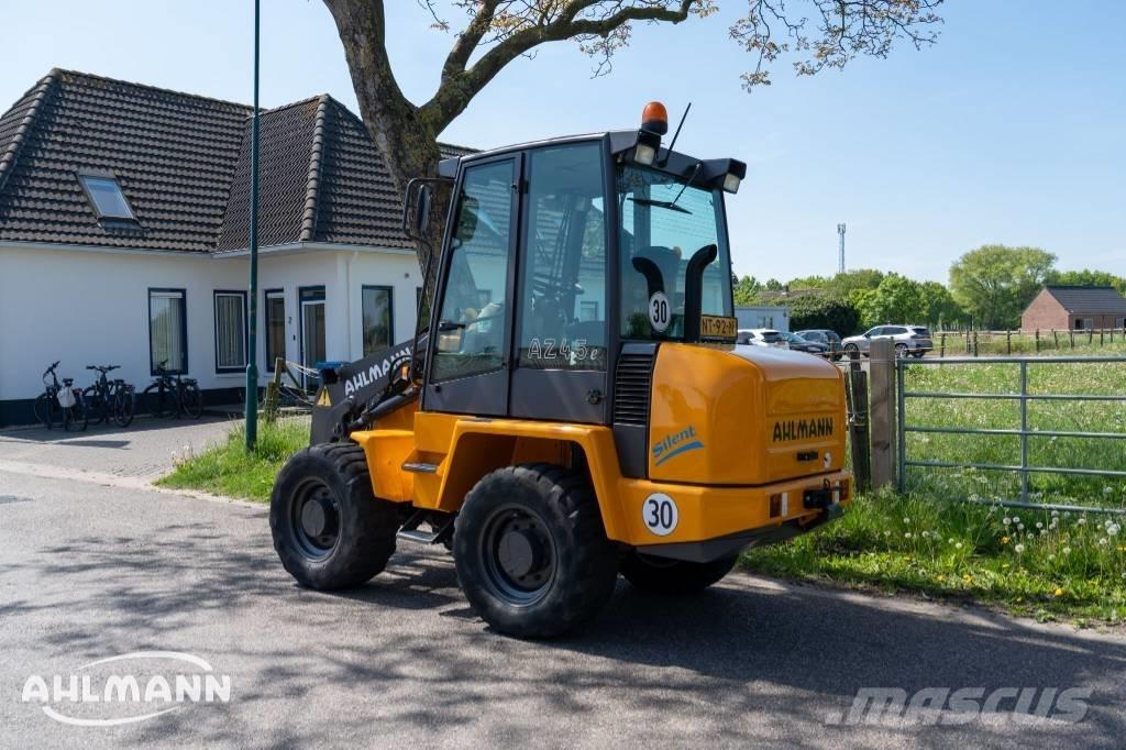 Ahlmann AZ 45e Naudoti ratiniai krautuvai