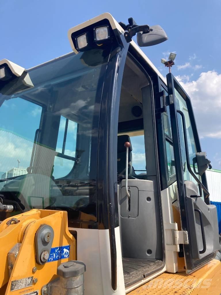 Liebherr LR 624 Vikšriniai krautuvai