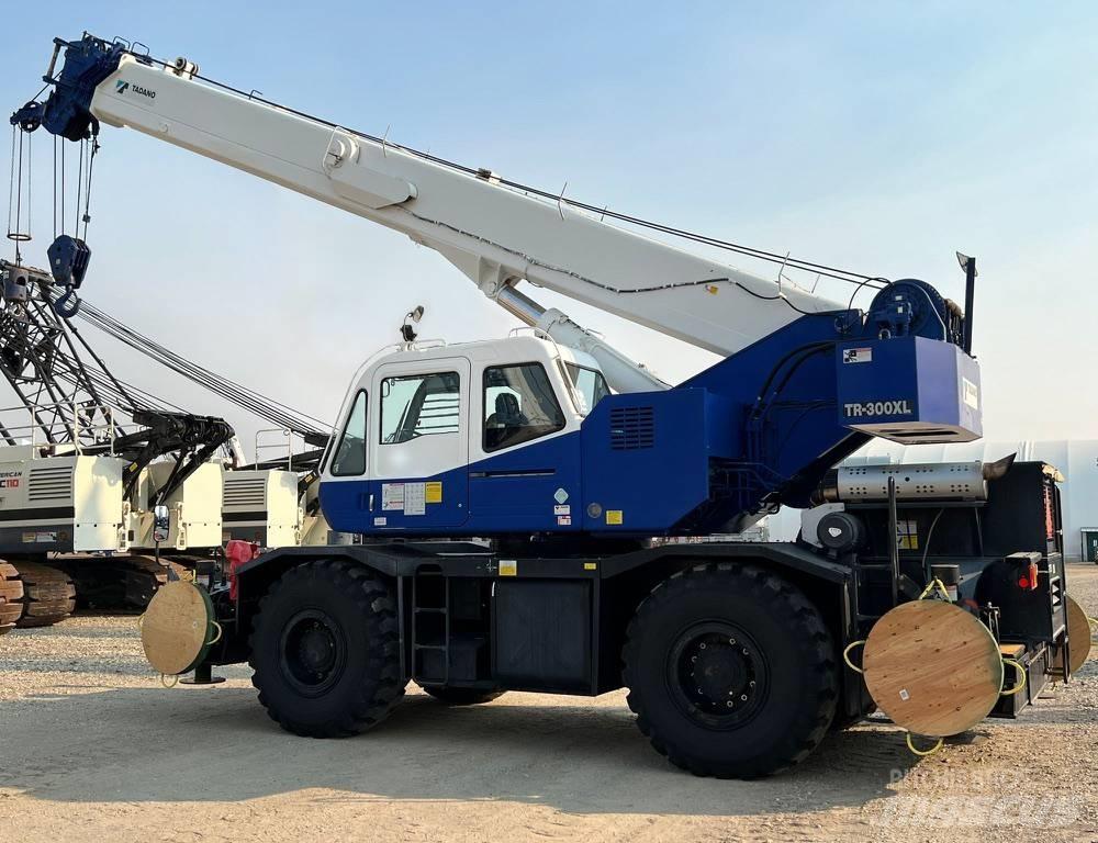 Tadano GR300XL Neapdoroto reljefo kranai