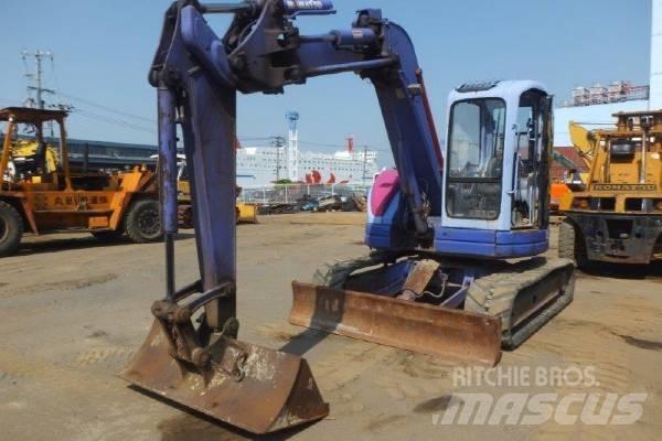 Komatsu PC75UU-3 Vidutinės galios ekskavatoriai 7-12 t
